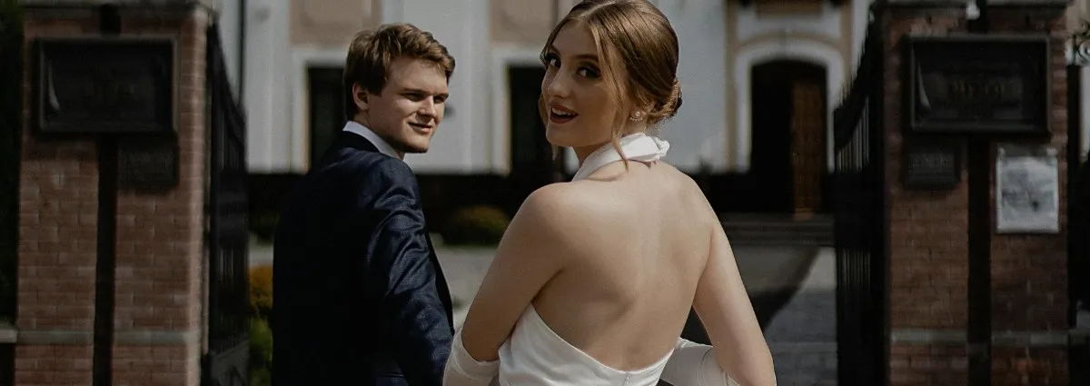 What Is a Trophy Wife? Meaning, Definition and Characteristics